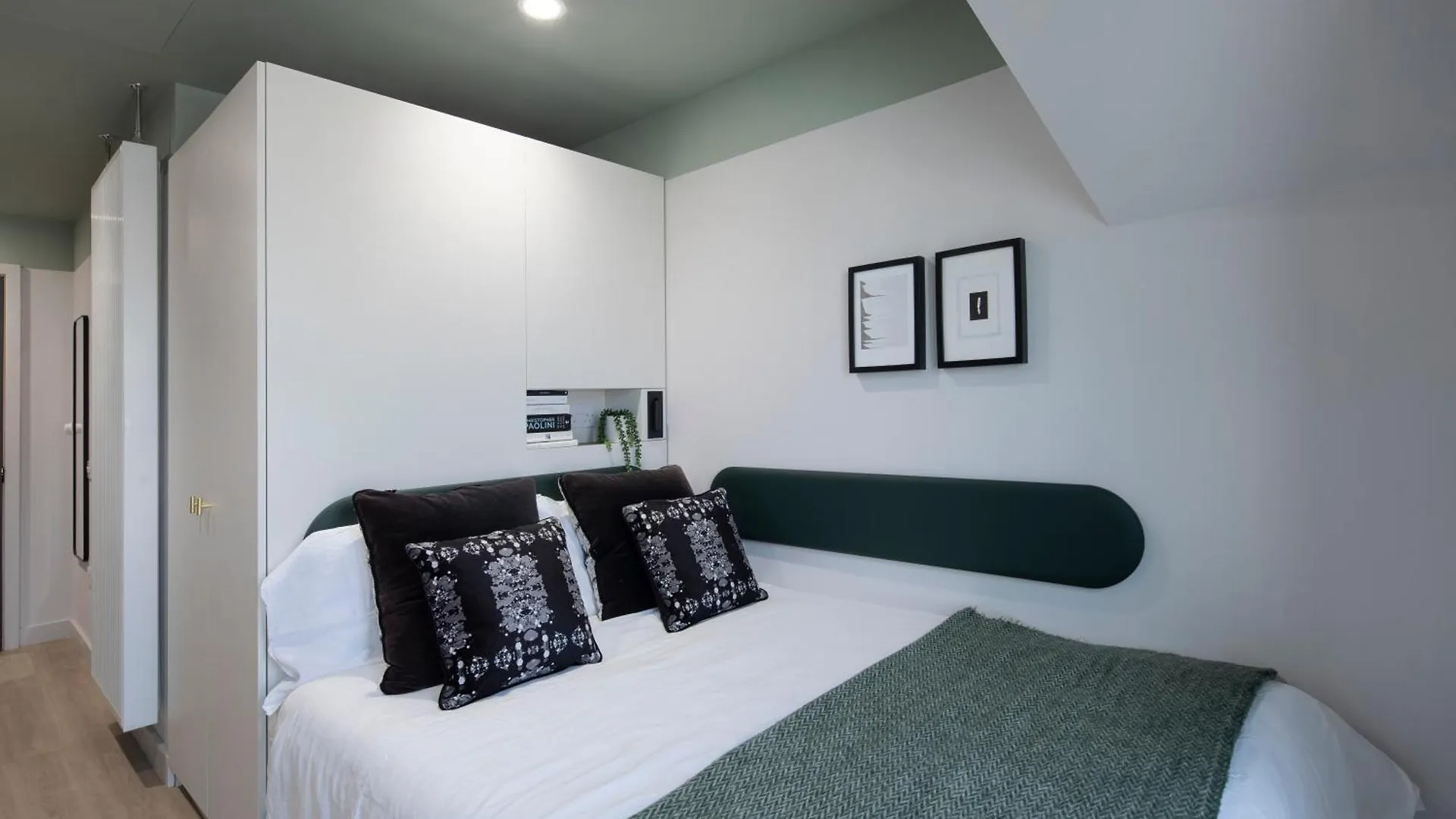 Keel House Modern Studios EDI 0*, Edinburgh Großbritannien